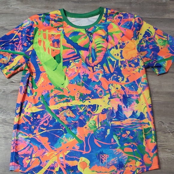 Aofmoka Men's Size Large Neon Vibrant Tshirt - Picture 1 of 7